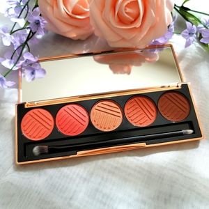 Dose of colors Eyeshadow palette